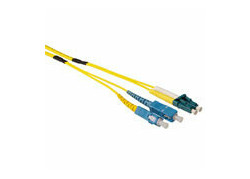 ACT 50 meter Singlemode 9/125 OS2 duplex ruggedized fiber kabel met LC en SC connectoren